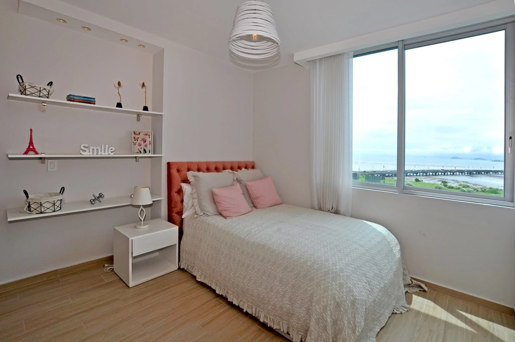 Amazing space with stunning views ! - photo 16