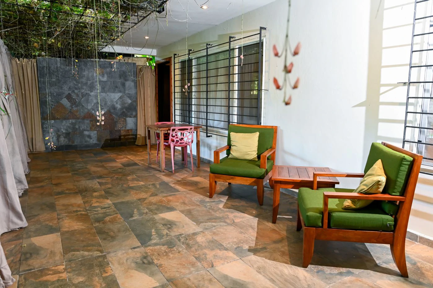 Boutique Hotel / Ecolodge for Sale in Cerro Azul – Investment Opportunity - photo 7