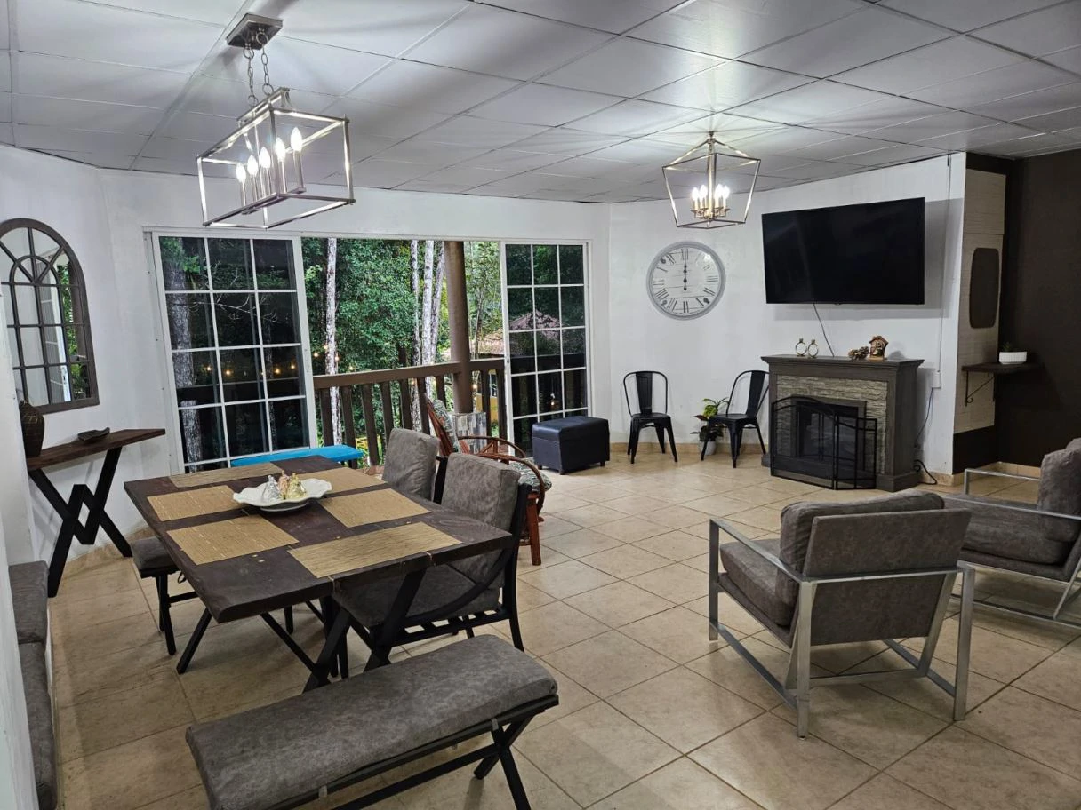 HOUSE FOR SALE IN CERRO AZUL | NEGOTIABLE - photo 8