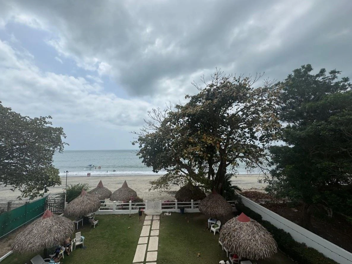APARTMENT FOR SALE IN FARALLÓN - OCEANFRONT - photo 2