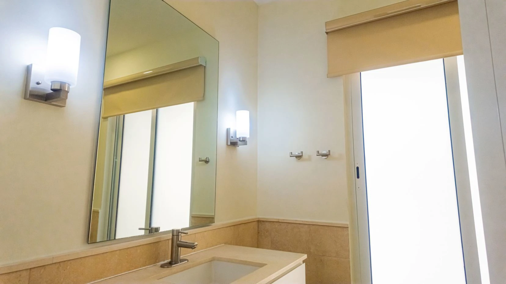 Luxury Townhouse for Sale in Buenaventura Beach – 4 Bedrooms, Private Pool & Rooftop Terrace - photo 16