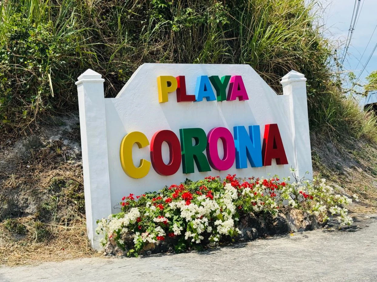 OPPORTUNITY! Tourist Apartment Condo-Hotel for sale in Ibiza Playa Corona
