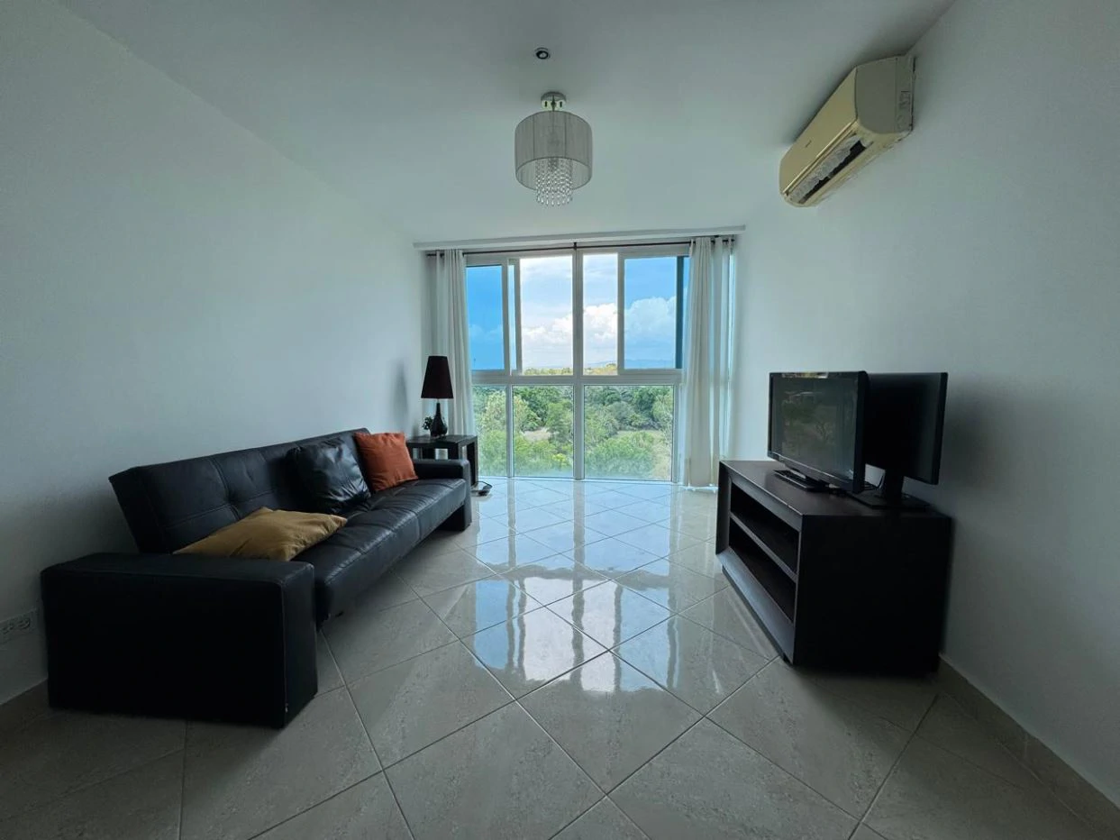 OPPORTUNITY! Tourist Apartment Condo-Hotel for sale in Ibiza Playa Corona - photo 6