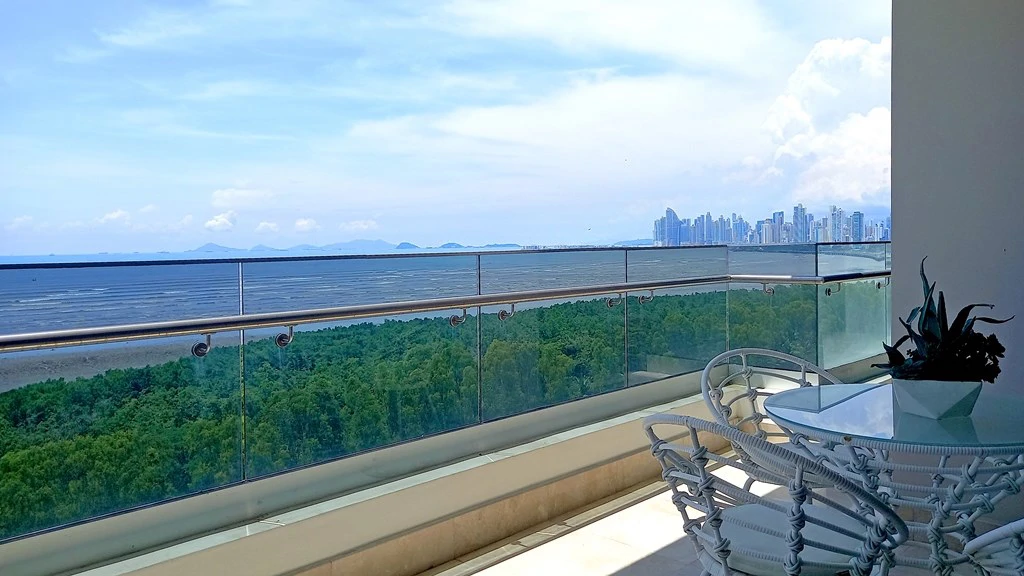Designed for those who enjoy the pleasure of life in front of the sea. - photo 6