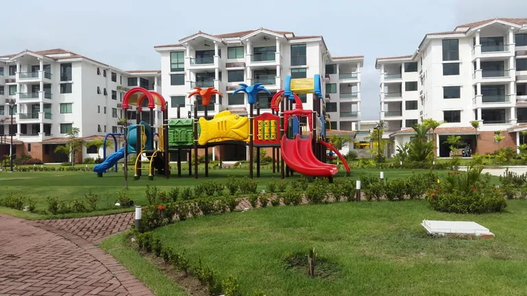 Apartment for sale 135M2 PH Costamare
