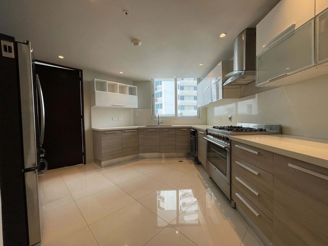 FOR SALE – PH The Regent – Costa del Este - photo 6