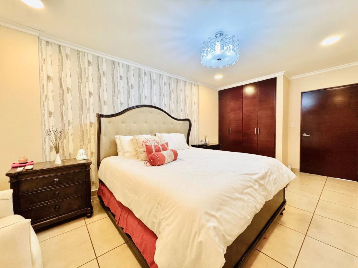 HOUSE FOR SALE IN PASEO DEL NORTE | SPACE, COMFORT & A HIGH-GROWTH LOCATION - photo 13