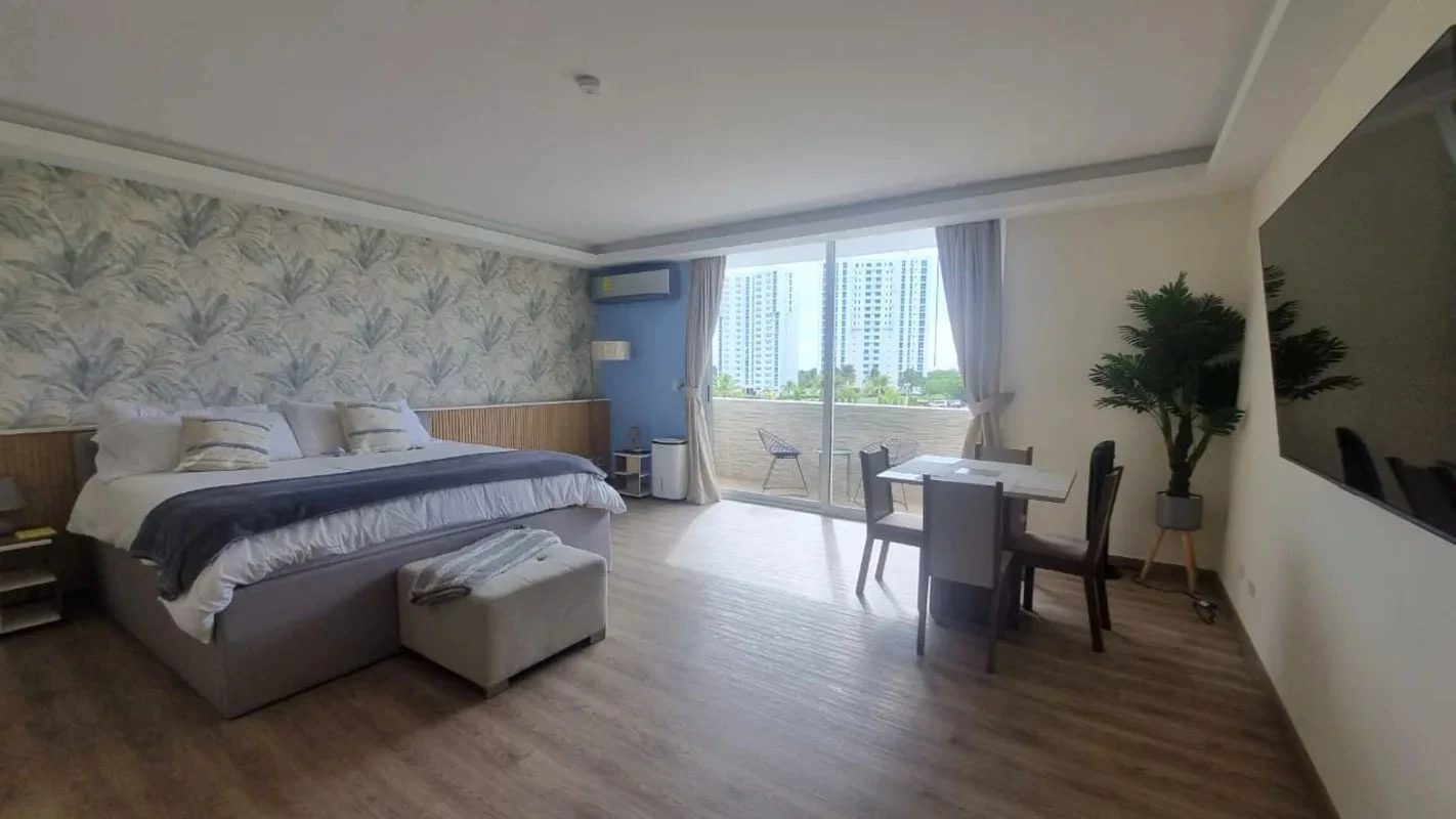 FOR SALE STUDIO APARTMENT PLAYA BLANCA - TOWN CENTER - photo 2