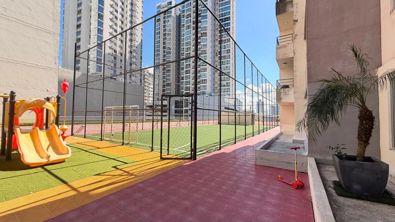 Apartment for Sale at PH SKY PARK - photo 17