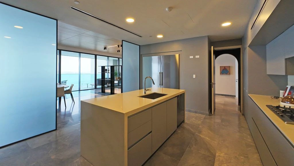 Upper East Tower - Costa del Este - photo 9