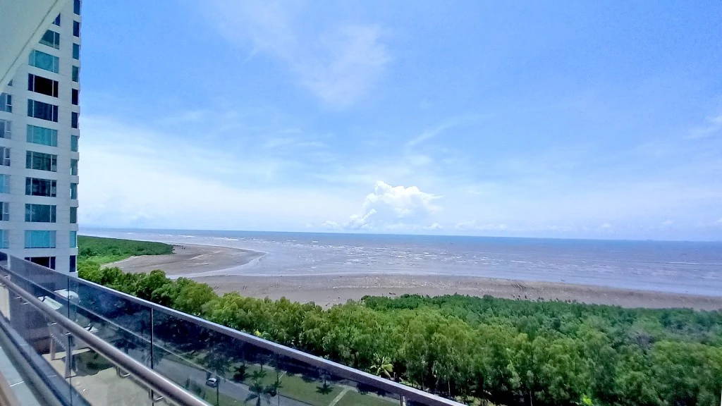 Designed for those who enjoy the pleasure of life in front of the sea. - photo 5