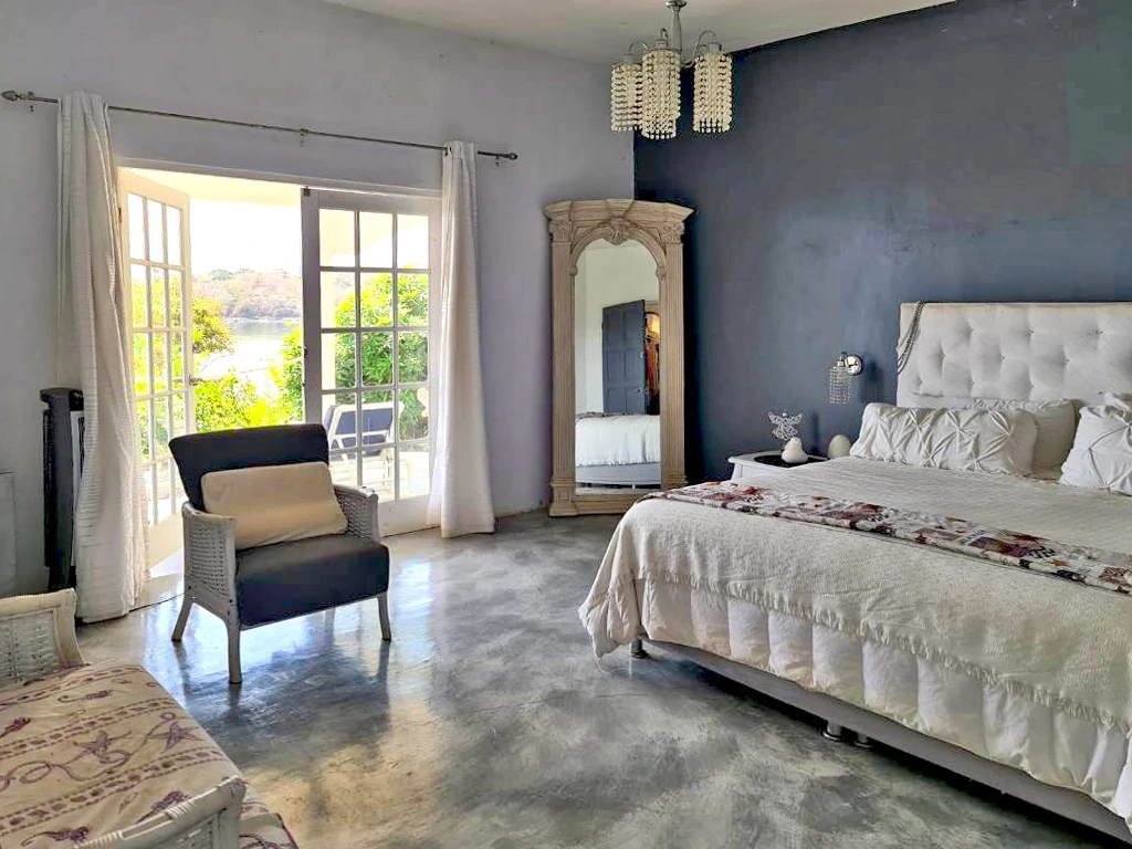 Spectacular Island Living at its Finest - photo 13