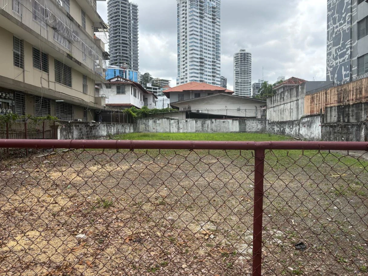 HIGH-POTENTIAL INVESTMENT LAND IN BELLA VISTA – 703 SQ. M. - photo 6