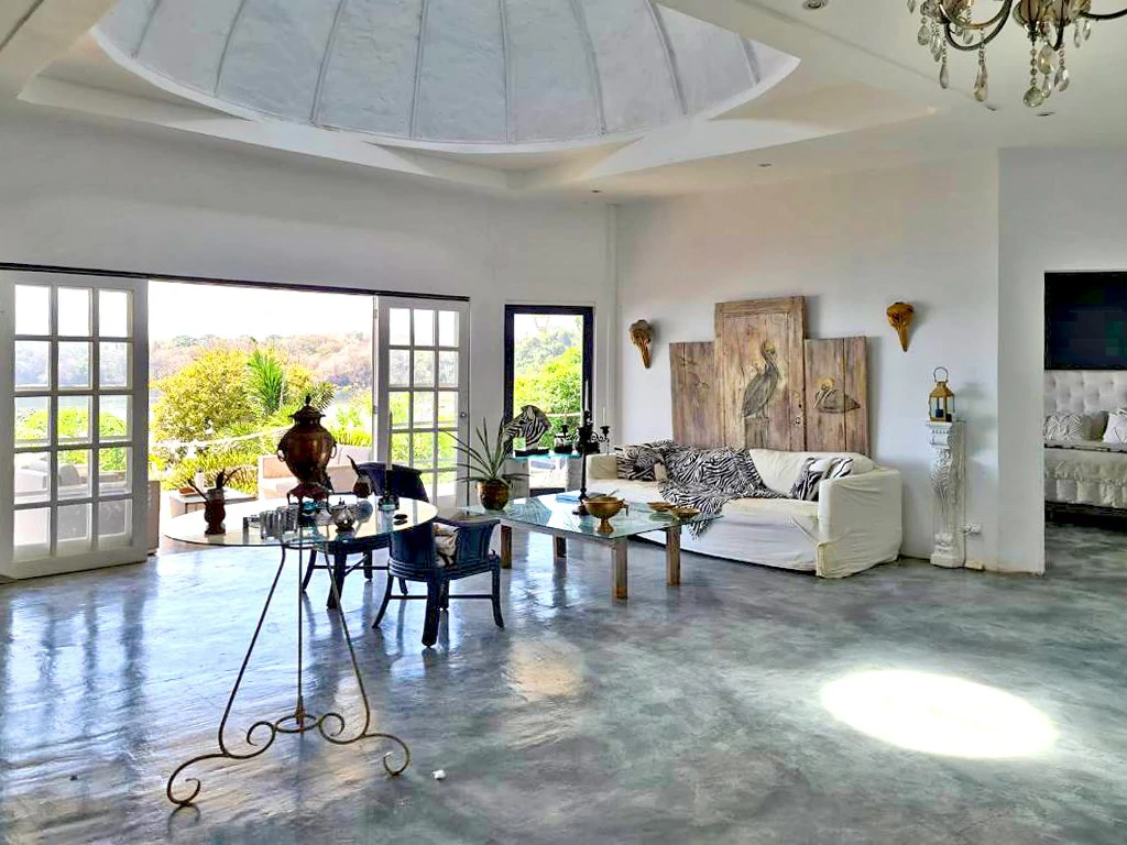 Spectacular Island Living at its Finest - photo 4