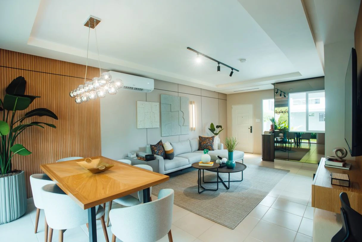 VALLARTA RESIDENCES | Space, Comfort & Appreciation Potential in Paseo del - photo 2