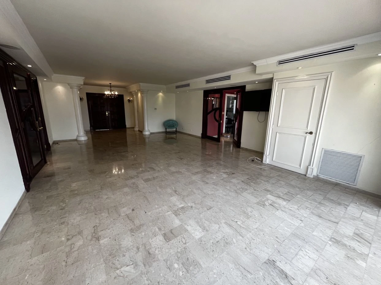 Exclusive Apartment for sale in Torre La Cresta - photo 15