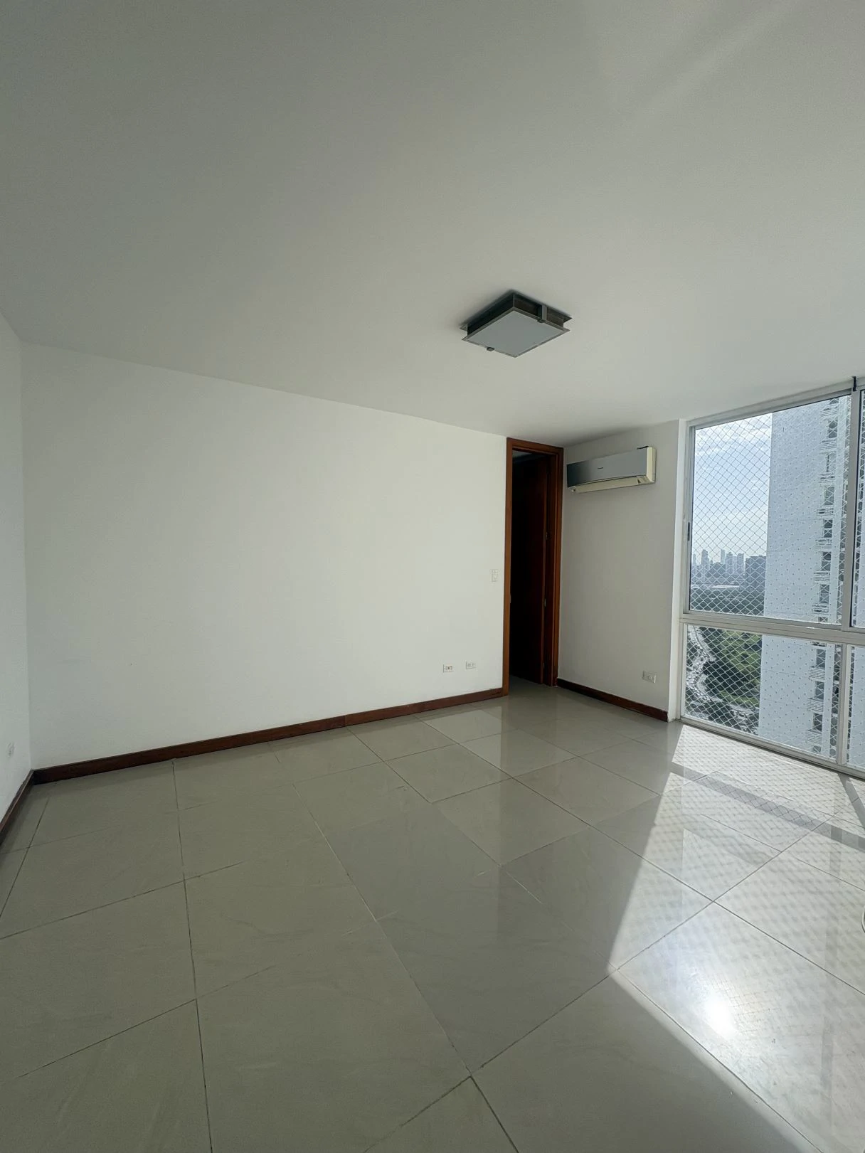 Apartment for sale in Coco del Mar - photo 7