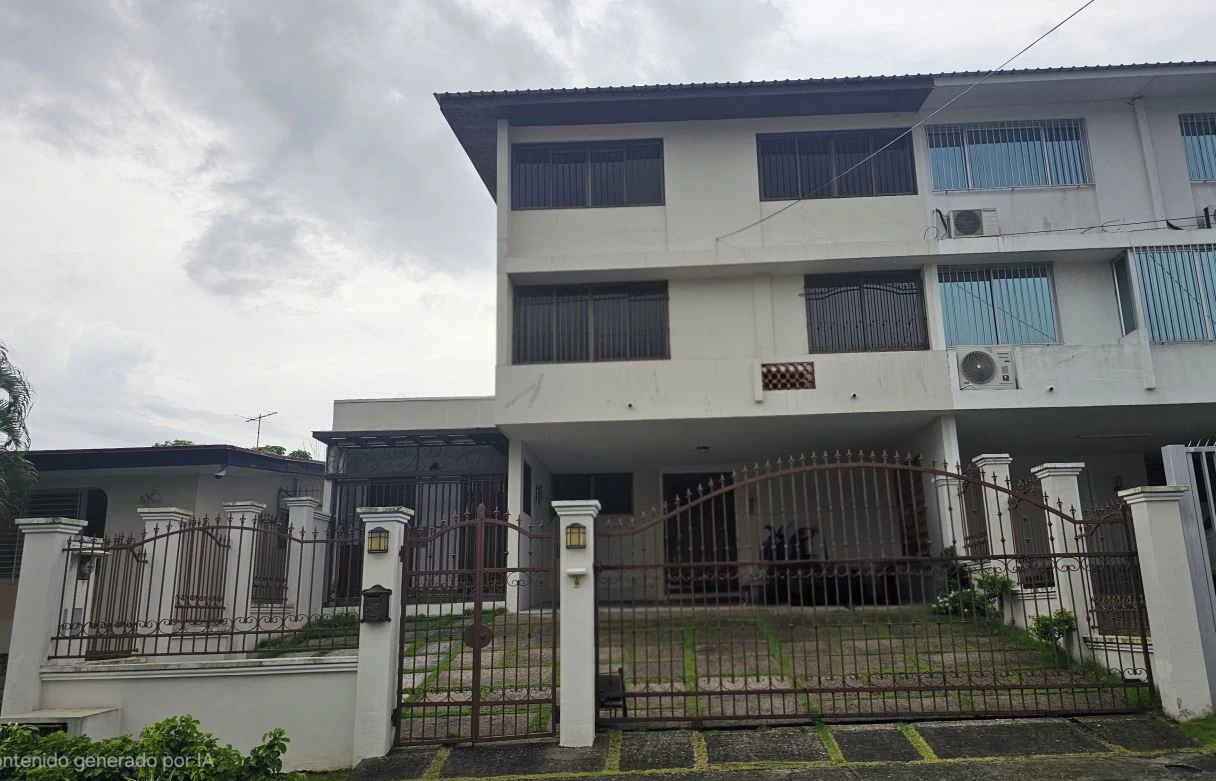 Spectacular 3-Level Residence in El Avance Betania! – Ample Space, Strategic Zoning & Income Potential. - photo 21