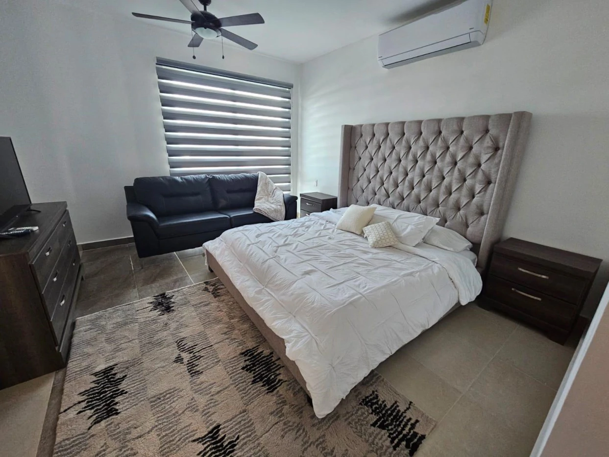 FOR SALE IN PLAYA BLANCA PENTHOUSE PH FOUNDERS ROOFTOP AND JACUZZI -OCEAN VIEW - photo 4