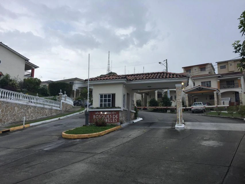 House for Sale in Altos de Panama - photo 5