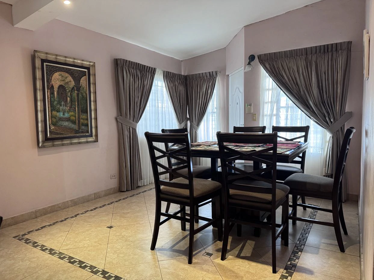 Spacious House for Sale in Chanis – Great LocatioN - photo 2