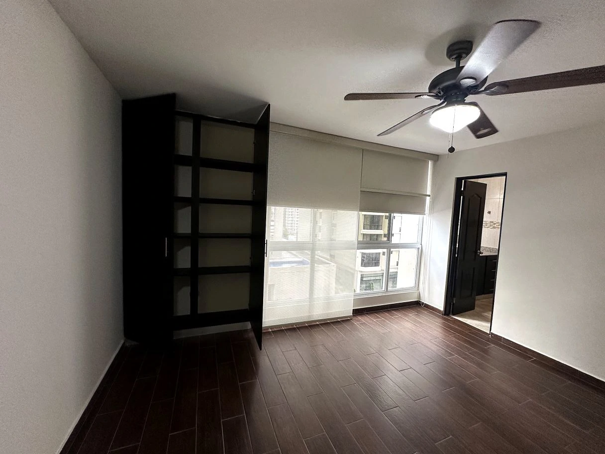 LIVE WITH SPACE AND LIGHT IN OBARRIO - 3-BEDROOM, 188 M² APARTMENT FOR SALE $299,000 - photo 8