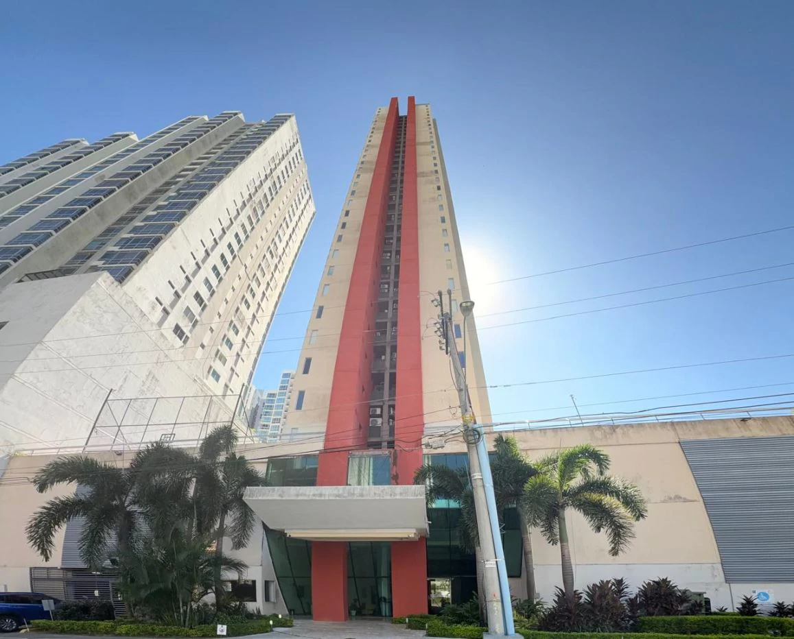 Apartment for Sale at PH SKY PARK