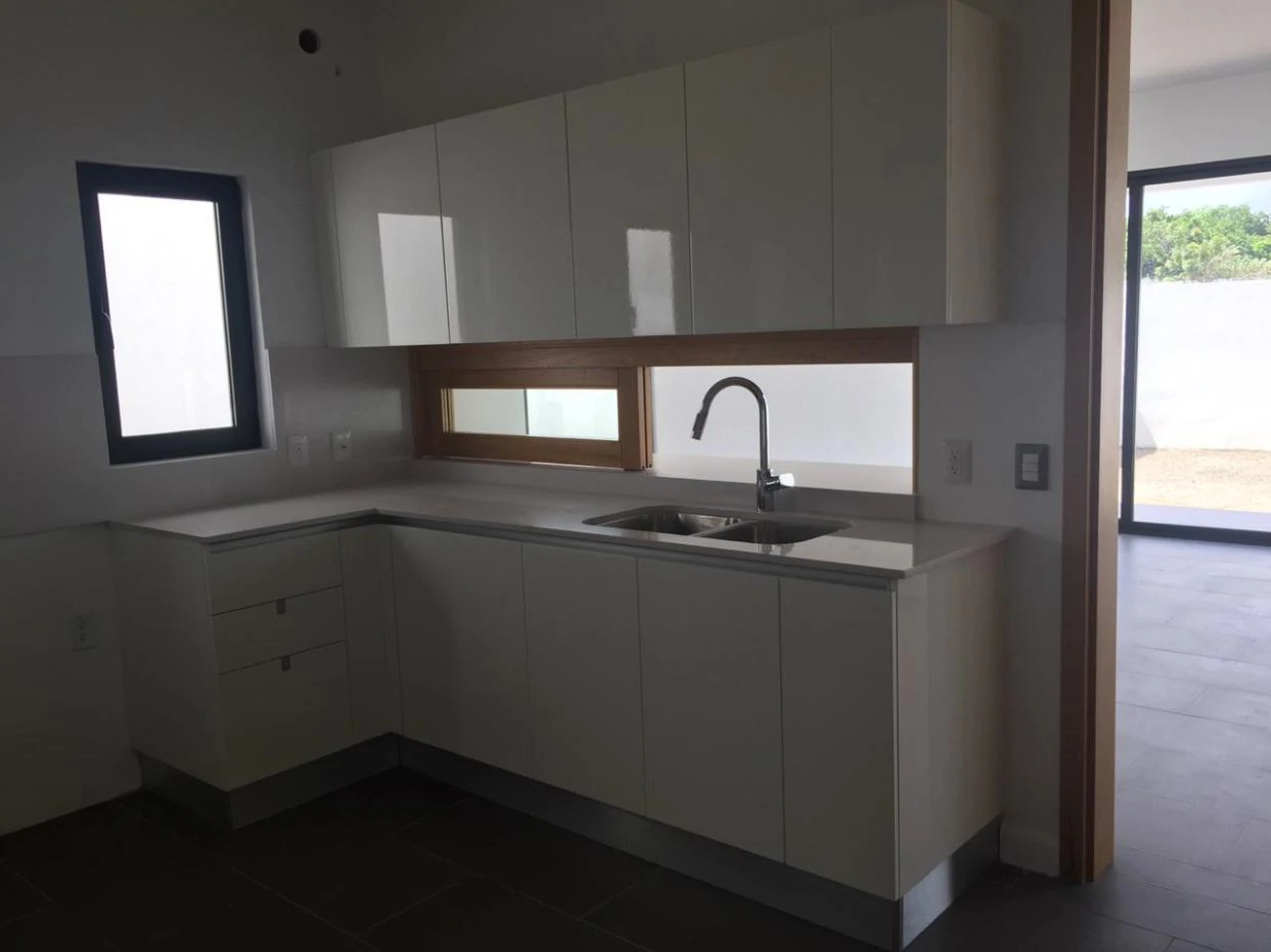 Contemporary House in BarrioAlto "Chapera" | Spacious Living & Privacy in Altos de Panamá - photo 3
