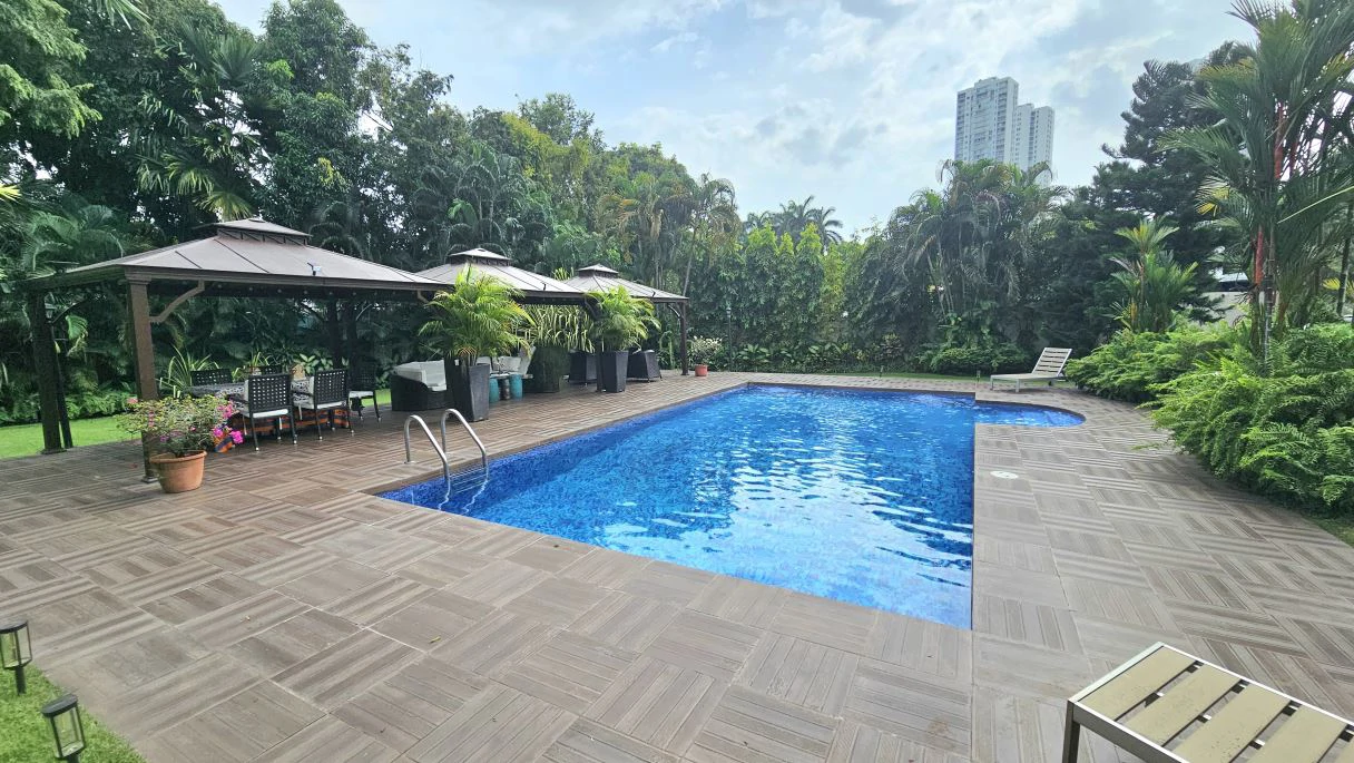 2. Luxury Residence in Altos de Golf, Panama City - photo 3