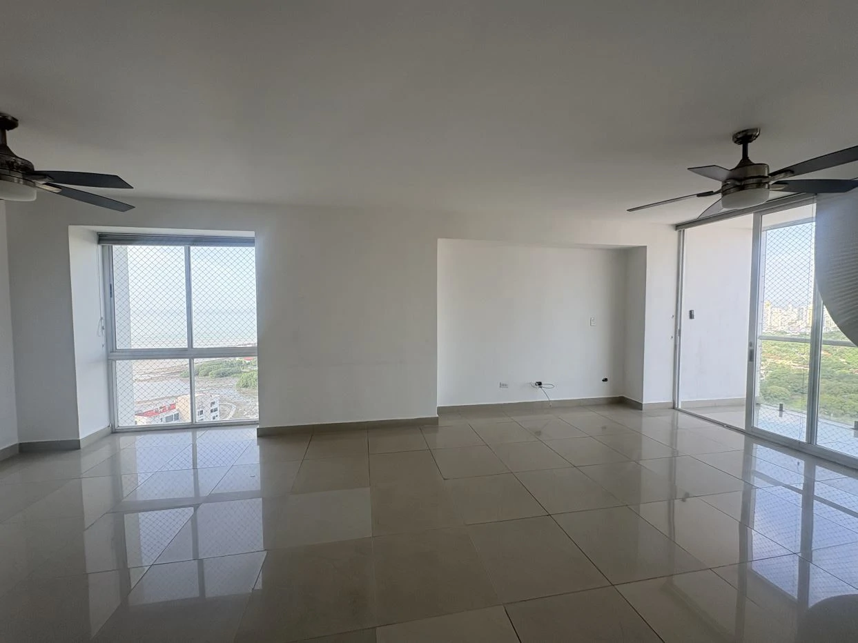 Apartment for sale in Coco del Mar - photo 3
