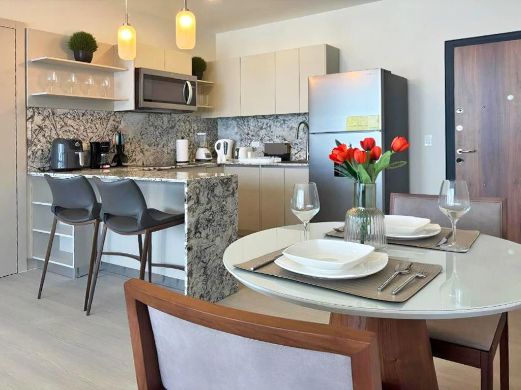 Airbnb Friendly Turk-key Condos - photo 8