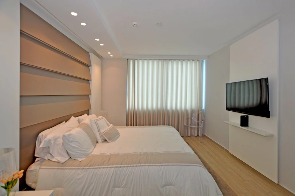 Amazing space with stunning views ! - photo 12