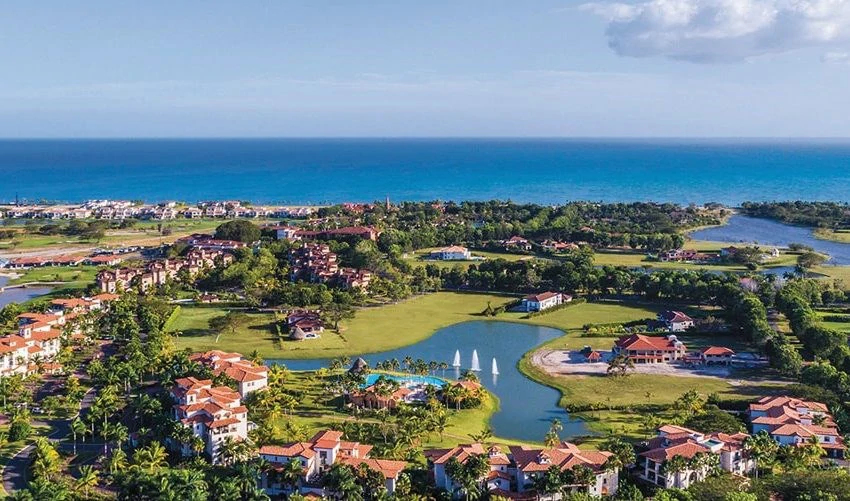 NATURE & LUXURY at its BEST
