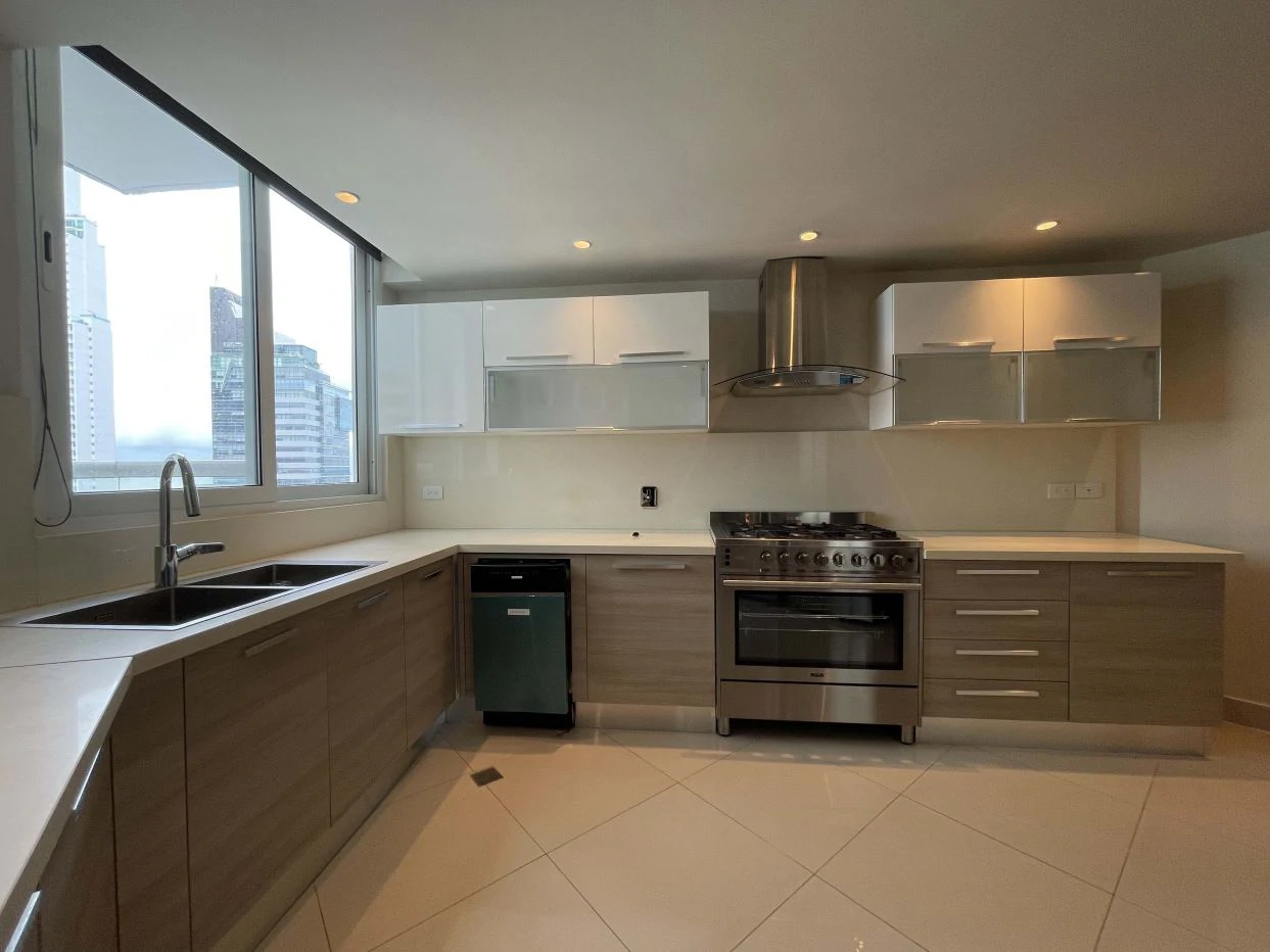 FOR SALE – PH The Regent – Costa del Este - photo 5