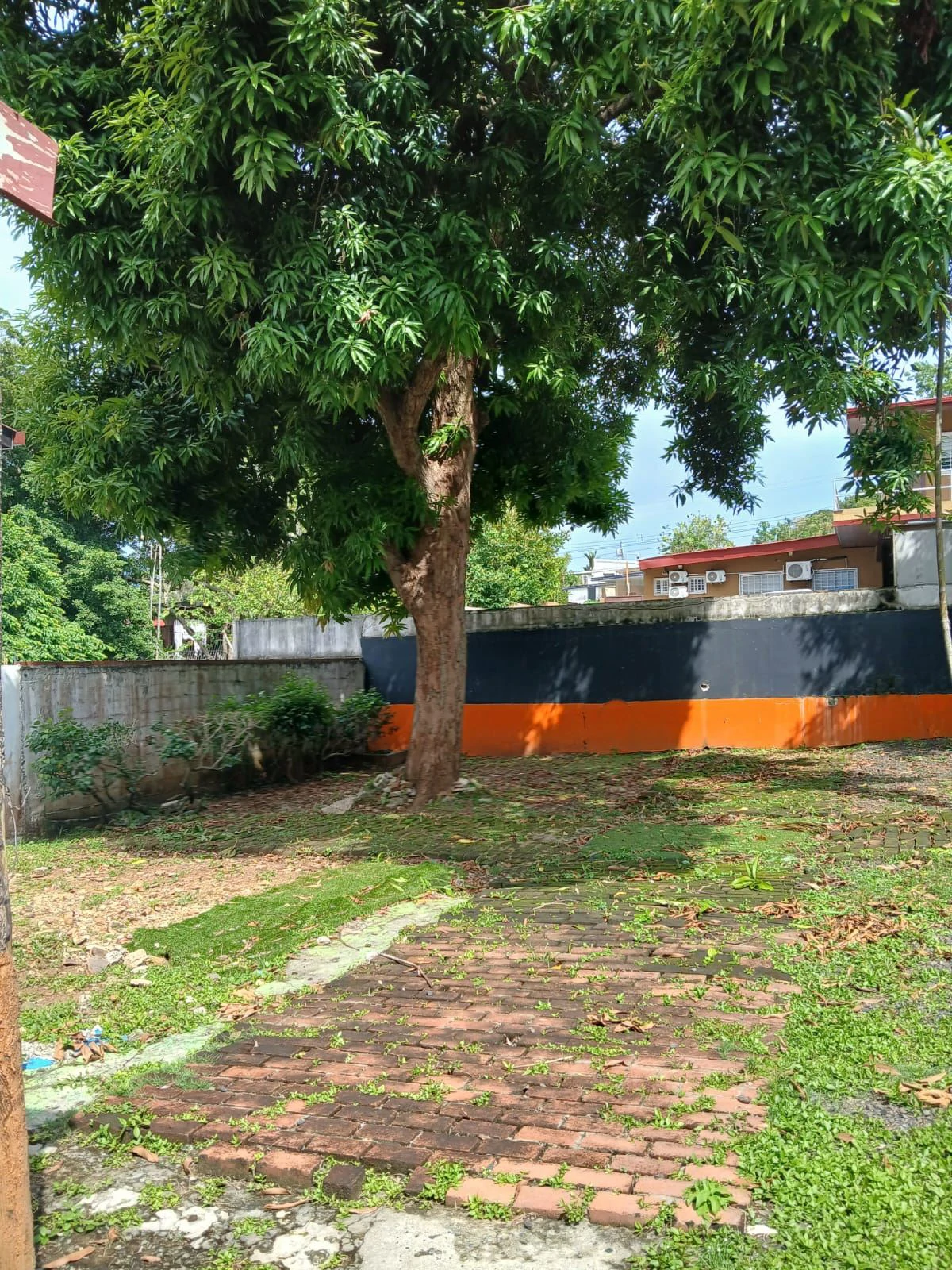 House for Sale in Bethania | Strategic Location with Exceptional Investment Potential - photo 22