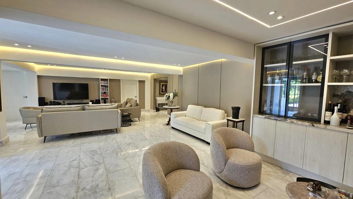 2. Luxury Residence in Altos de Golf, Panama City - photo 8