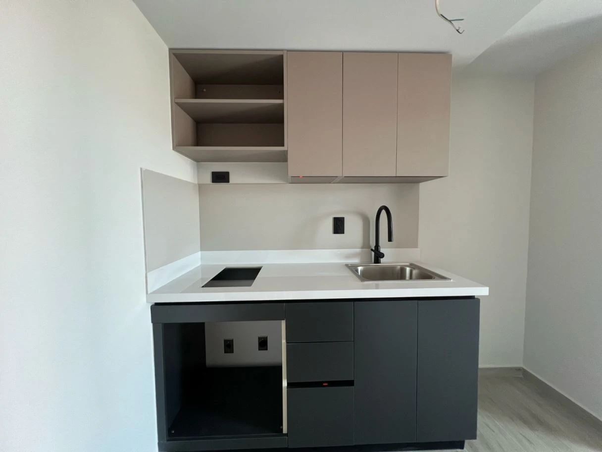 Modern Unit in Alexa - Prime City Access Bella Vista Cinta Costera - photo 8