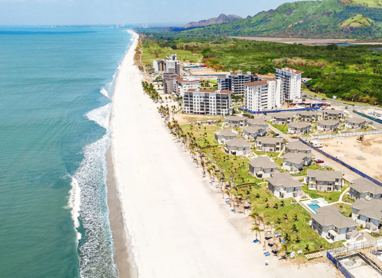 APARTMENT FOR SALE IN PLAYA CARACOL - OCEANFRONT - photo 15