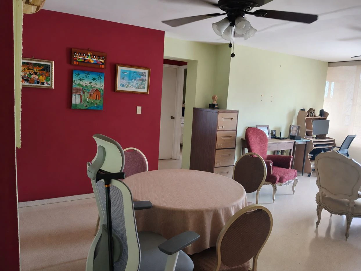 Apartment for Sale in Exclusive La Alameda - photo 5