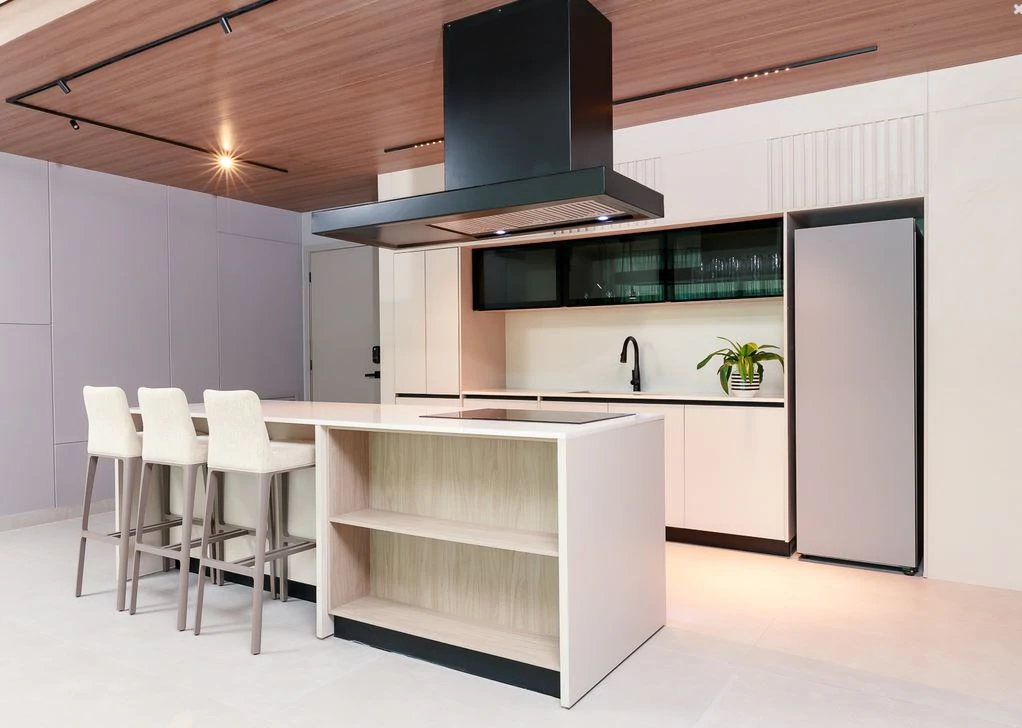 UPTOWN CONDO-SUITES IN BELLA VISTA - photo 6