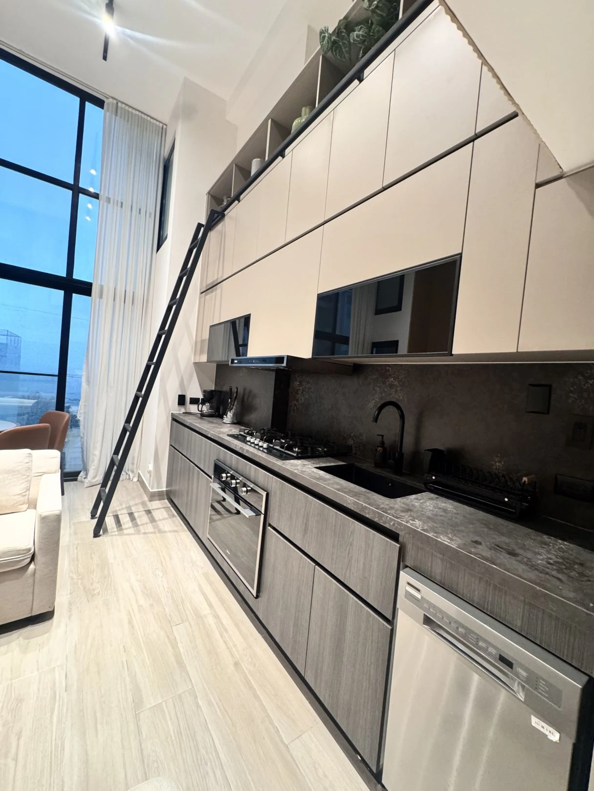 OPPORTUNITY INVESTMENT WITH OCEAN VIEWS IN DOVLE CINCUENTENARIO - photo 8