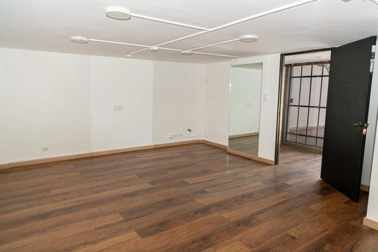 4-Level House for Sale in La Alameda - photo 29