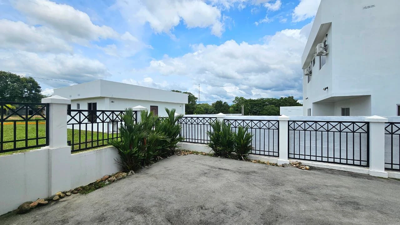 BRAND-NEW HOMES IN SANTIAGO DE VERAGUAS – PH JARDINES ESPINO DE LA ROSA - photo 9