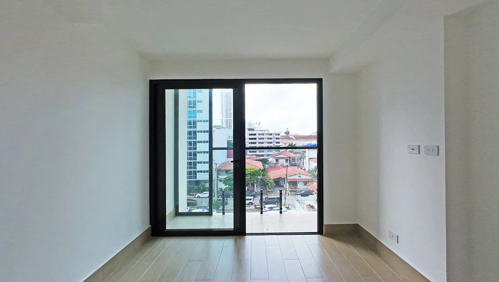 Investment Opportunity in Top Location - photo 18