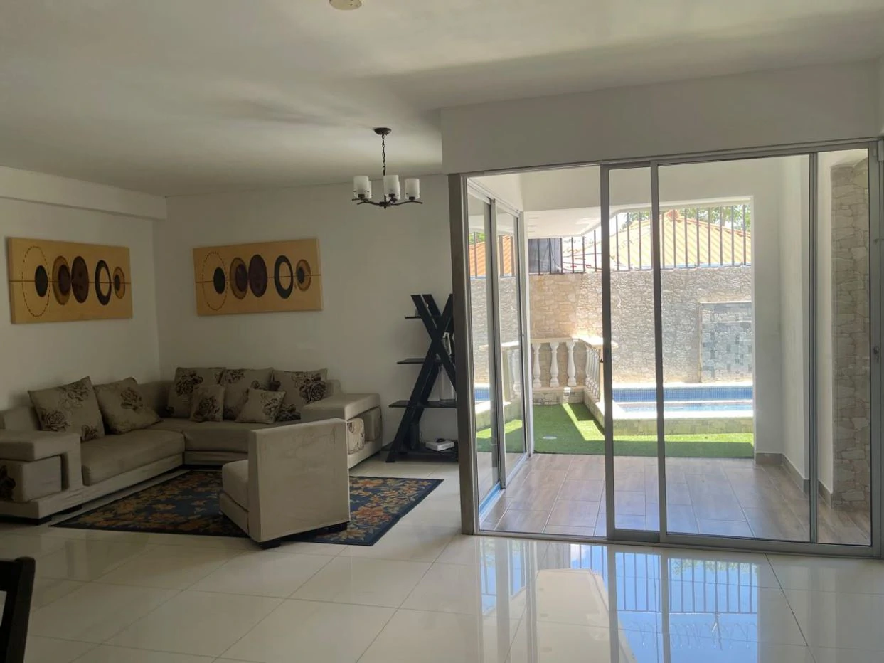House for Sale – El Doral Altos del Bosque - photo 3