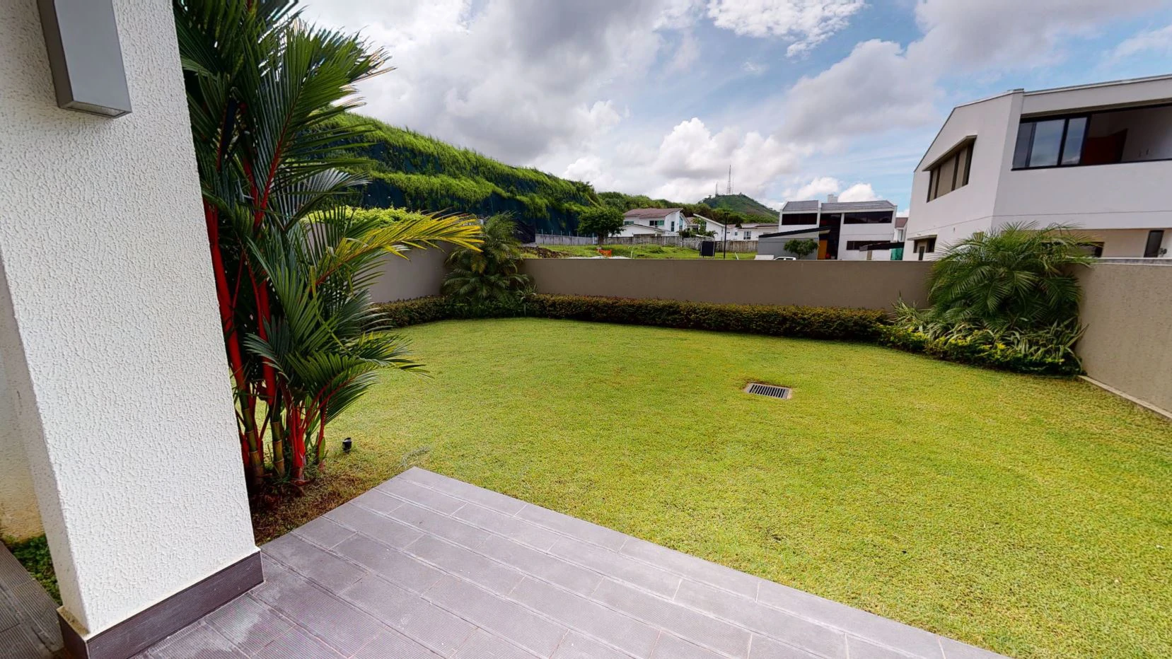 Exceptional Family Residence & Investment Opportunity in Altos de Panama | VIVEROS MODEL - photo 2