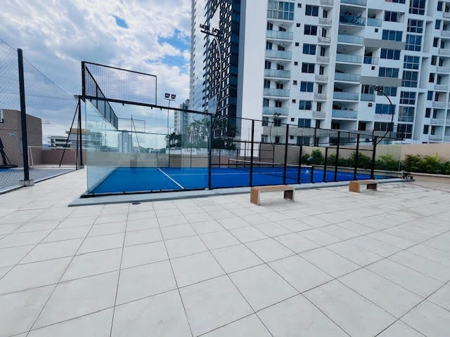 Beautiful apt apartment for sale facing the bay. - Gallery image 8