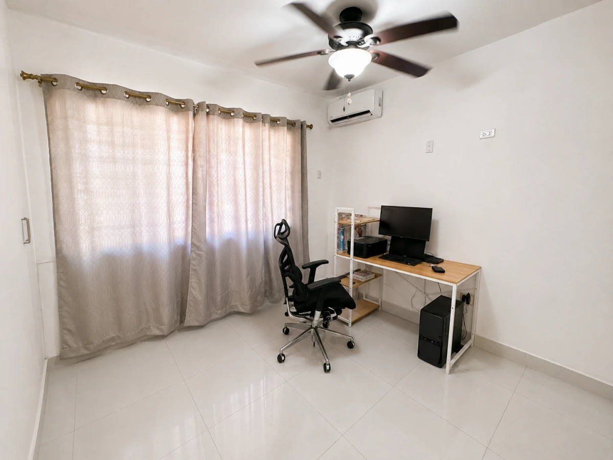 Large Property with 2 Independent Residences in Las Cumbres - Gallery image 9