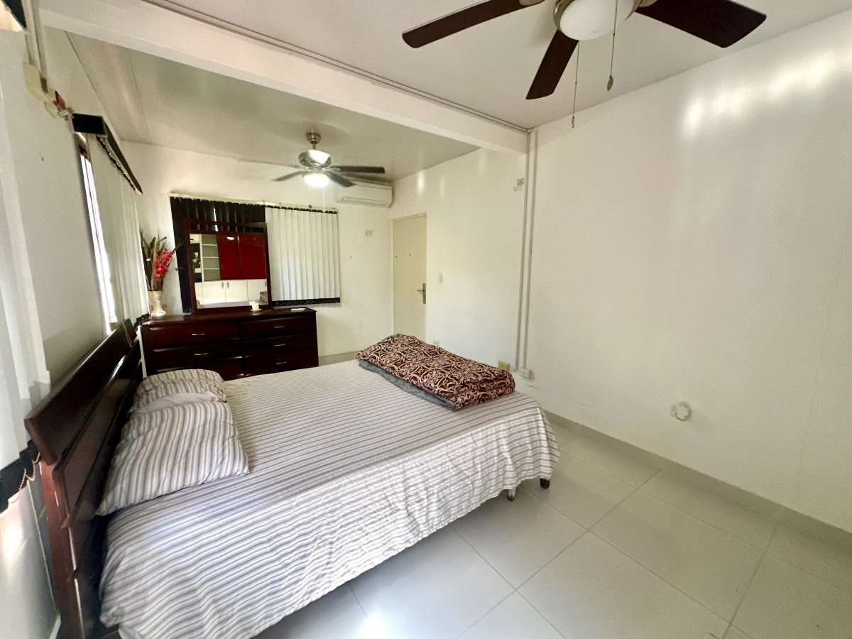Large Property with 2 Independent Residences in Las Cumbres - Gallery image 17