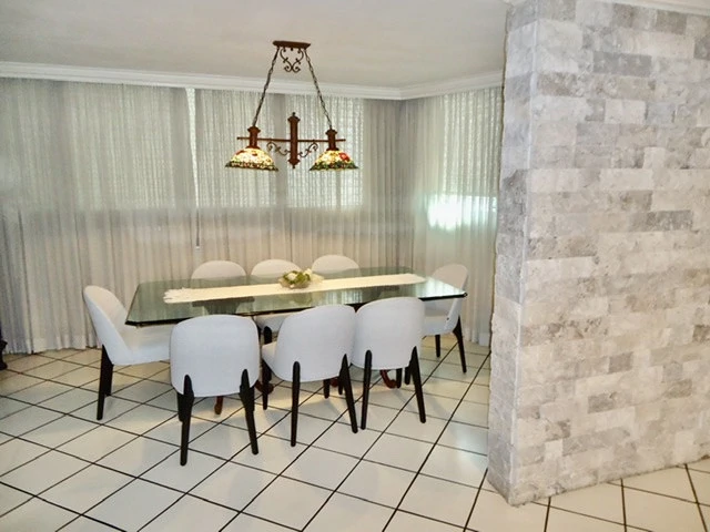 COMMERCIAL HOUSE FOR SALE or RENT MARBELLA - - Gallery image 3